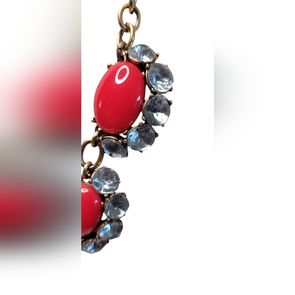 Stella & Dot Mae Statement Necklace - Picture 7 of 15